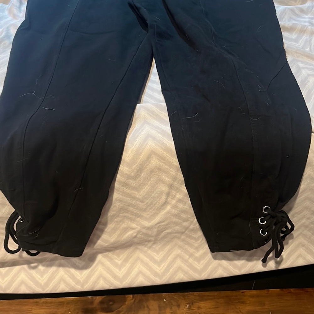 Black sweatpants